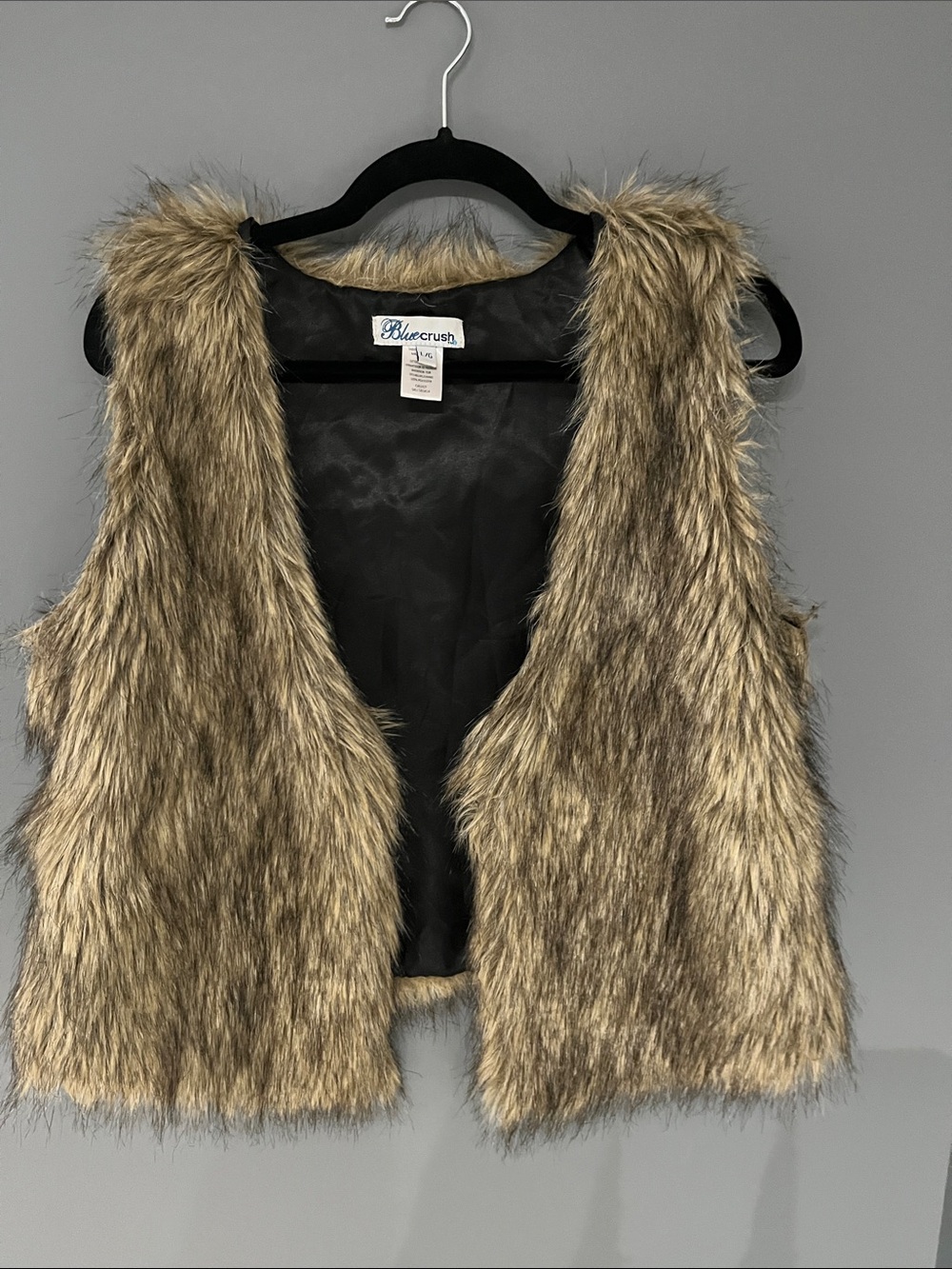 3/$30 Women's Faux Fur Vest in Taupe